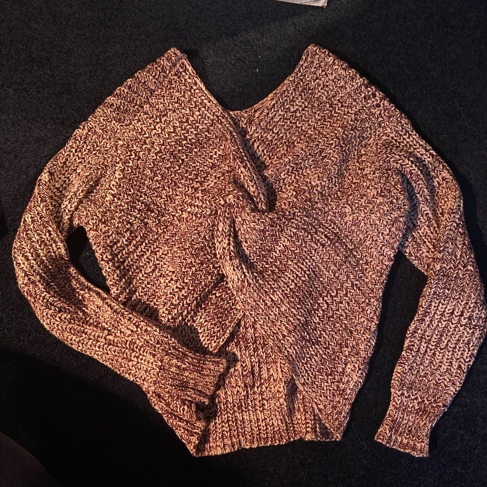 Melrose and Market twisted back knit sweater